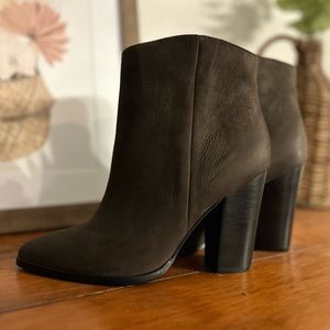 Halogen Leather booties Sz 8.5
